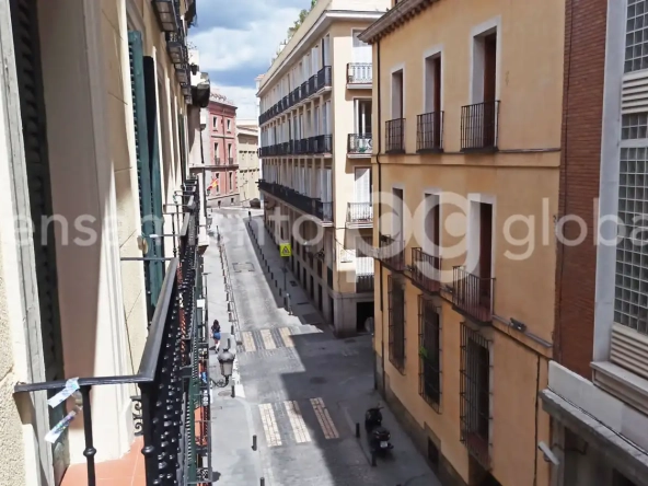 Piso calle Fomento - vista de la calle