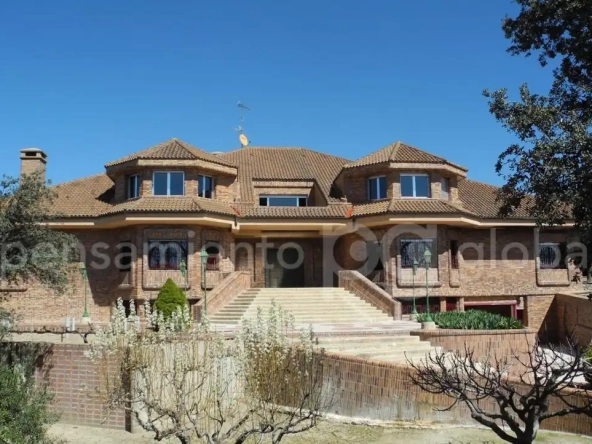   chalet en los Arroyos - Fachada 