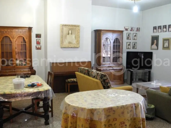   chalet en los Arroyos - Sala De Diario