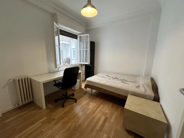 Piso en santa Engracia - Dormitorio