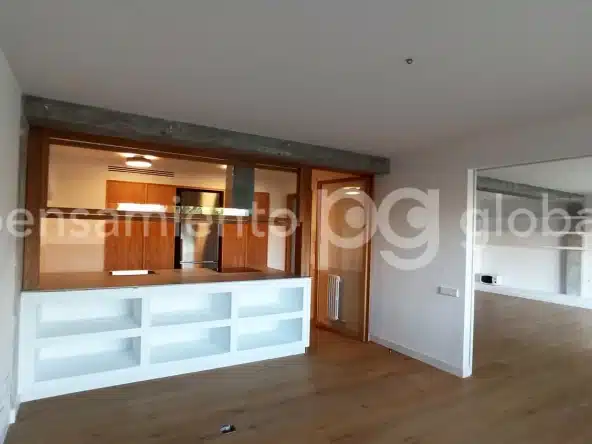 Piso Sta. Cruz de Marcenado - Comedor 2