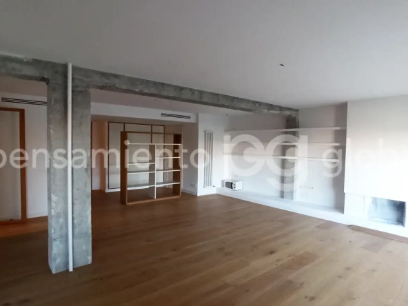 Piso Sta. Cruz de Marcenado - Salón 2