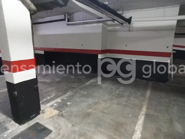  Plaza De Garaje Atico En Eugenio Salazar